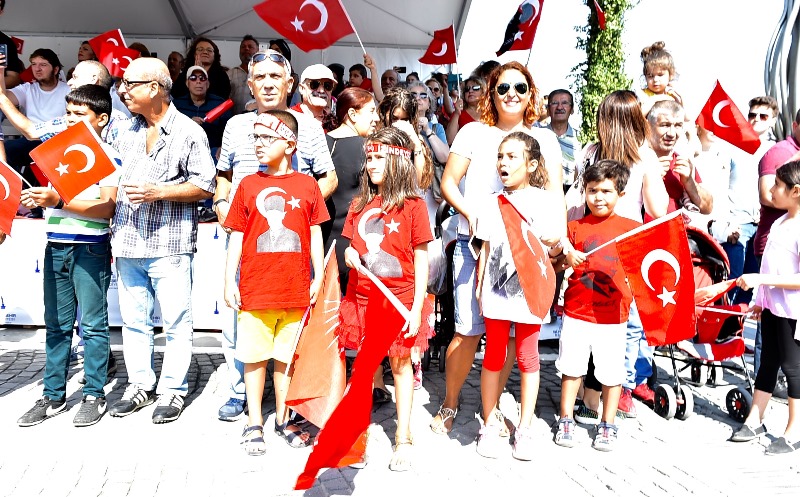 İzmir'de 30 Ağustos coşkusu