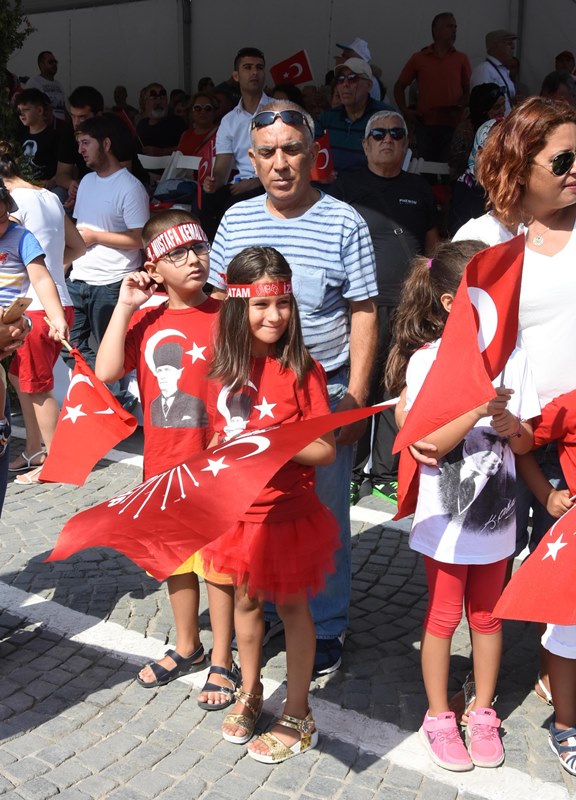 İzmir'de 30 Ağustos coşkusu