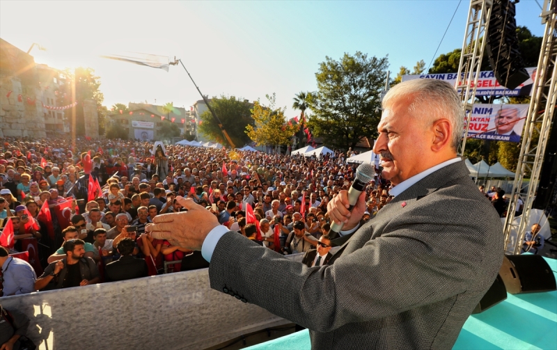 Başbakan İzmir'de