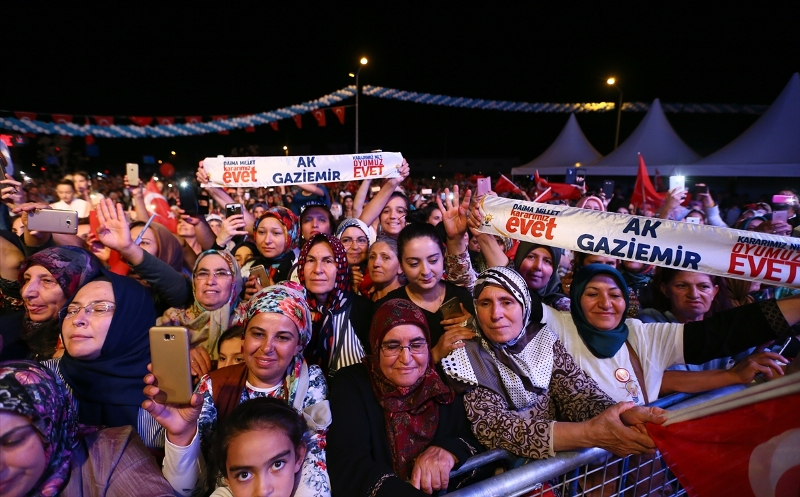 Başbakan İzmir'de