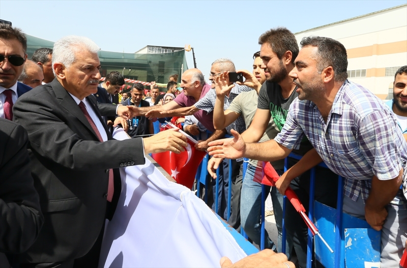 Başbakan 3 yeni stadın temelini attı