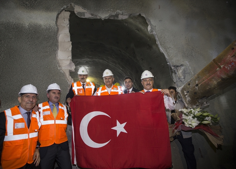 Sabuncubeli Tünelinde ışık göründü