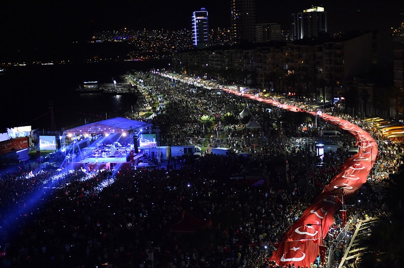 İyi ki doğdun İzmir