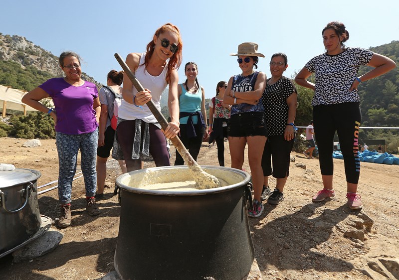 Buca'da doğayla iç içe 'dijital detoks'