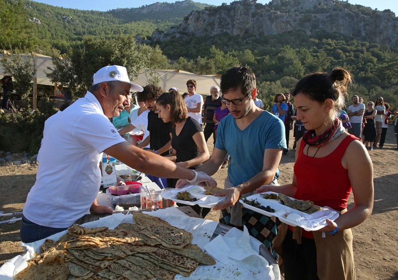 Buca'da doğayla iç içe 'dijital detoks'
