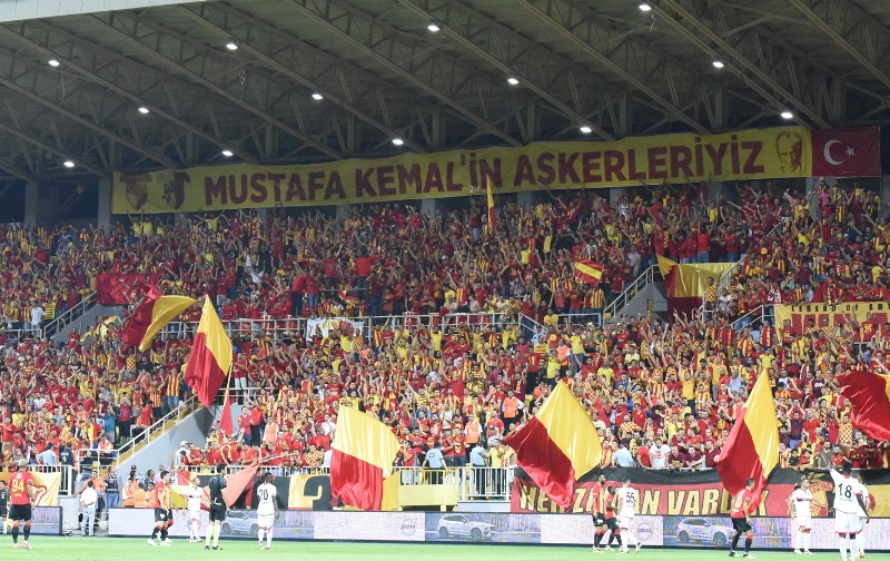 Göztepe, taraftarıyla buluştu