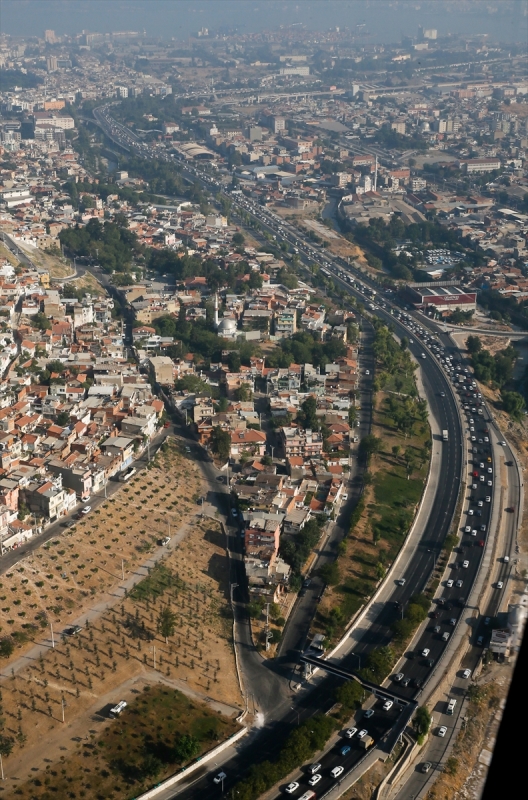İzmir trafiğine havadan denetim