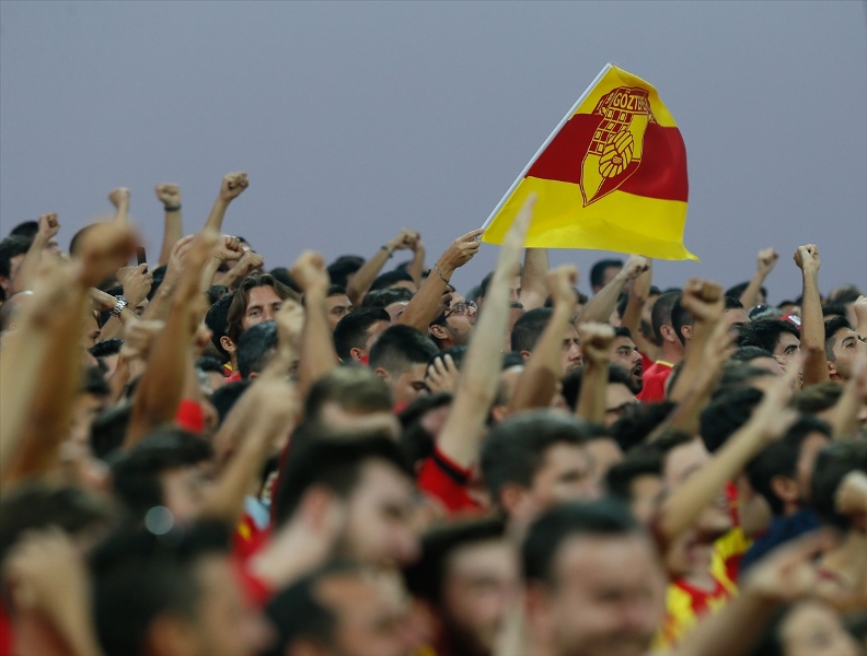 Göztepe, taraftarıyla buluştu