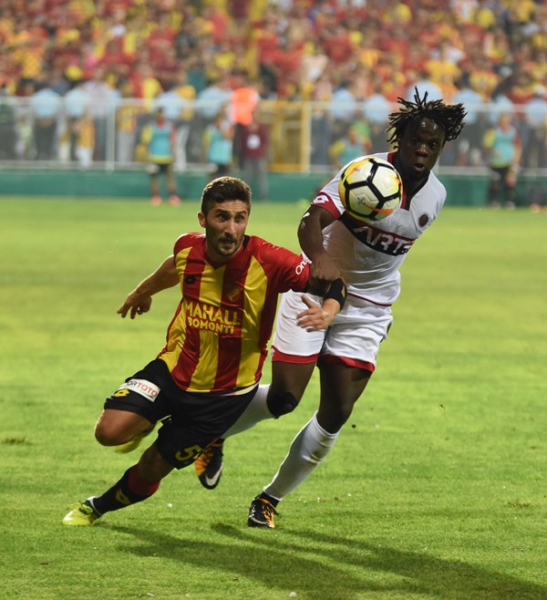 Göztepe, taraftarıyla buluştu