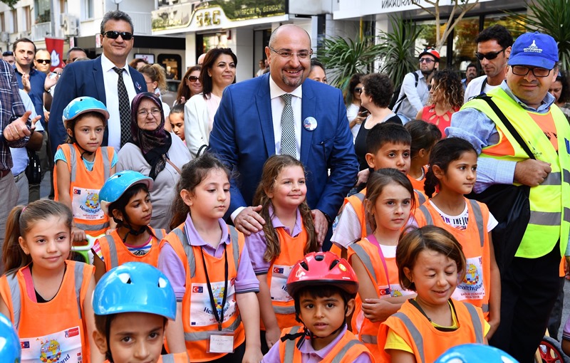 İzmir'de otomobilsiz gün!