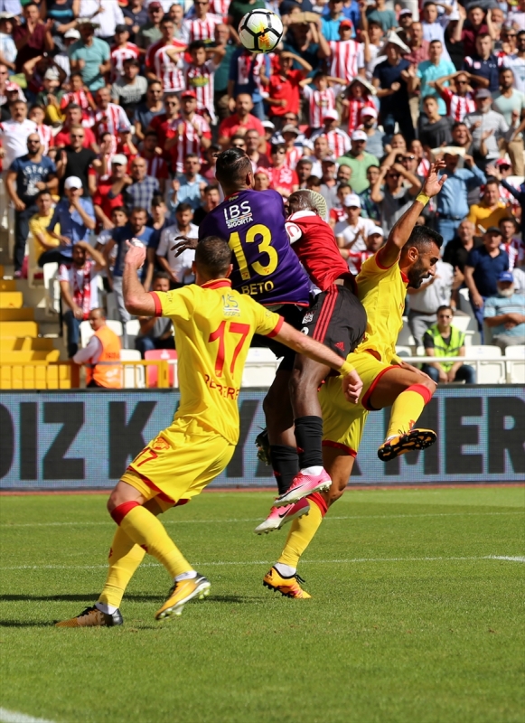Sivasspor: 2-3 Göztepe