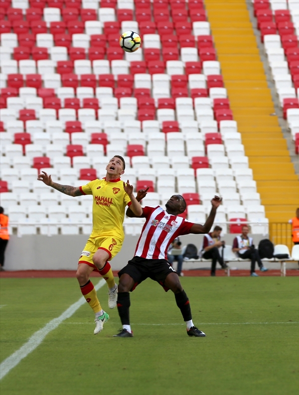 Sivasspor: 2-3 Göztepe