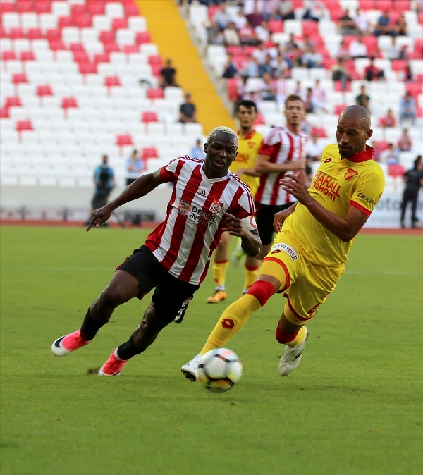 Sivasspor: 2-3 Göztepe