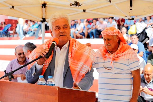 Çeşme'de renkli şenlik