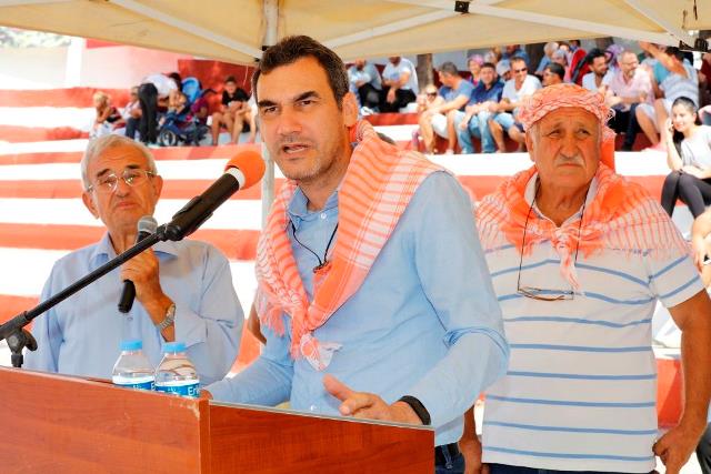 Çeşme'de renkli şenlik