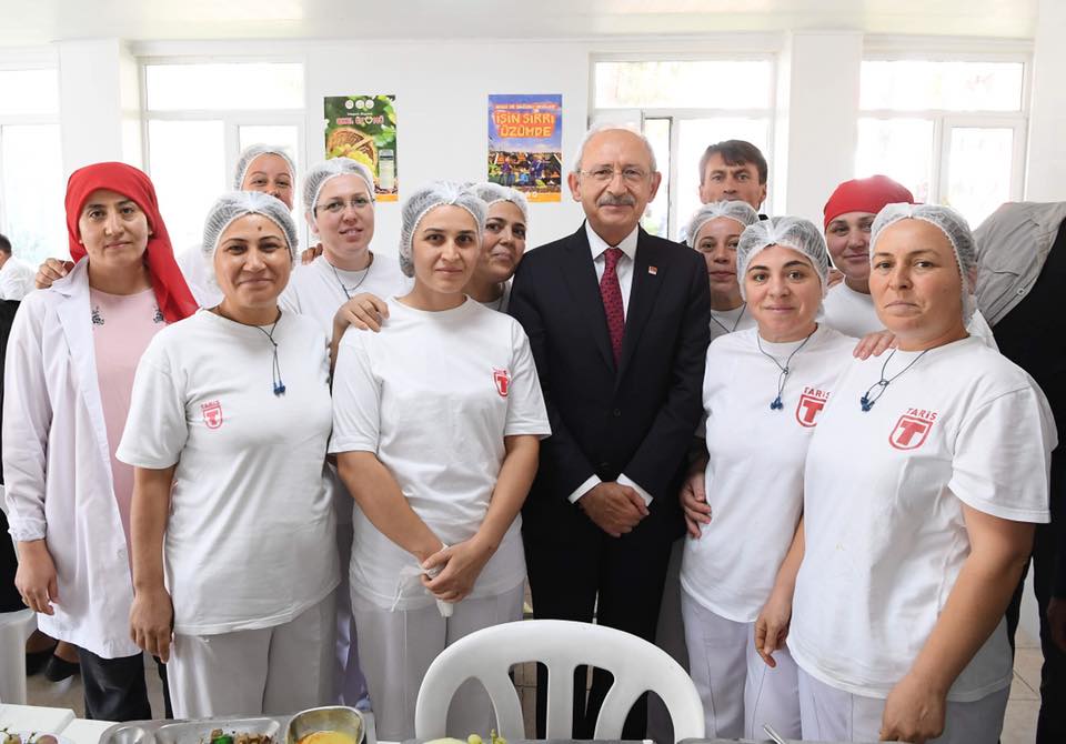 Kılıçdaroğlu asmadan üzüm kesti