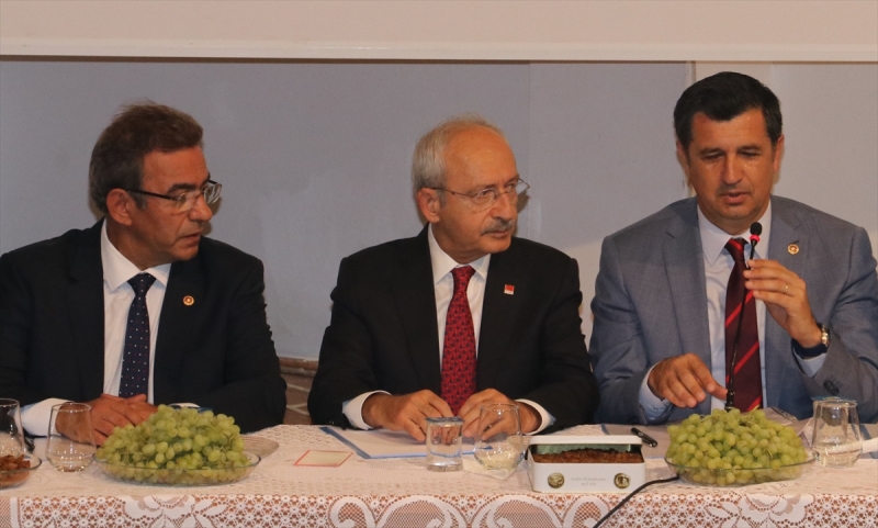 Kılıçdaroğlu asmadan üzüm kesti