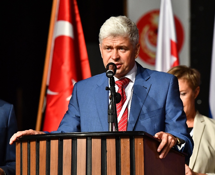 İtfaiyecilerin nefes kesen tırmanışı