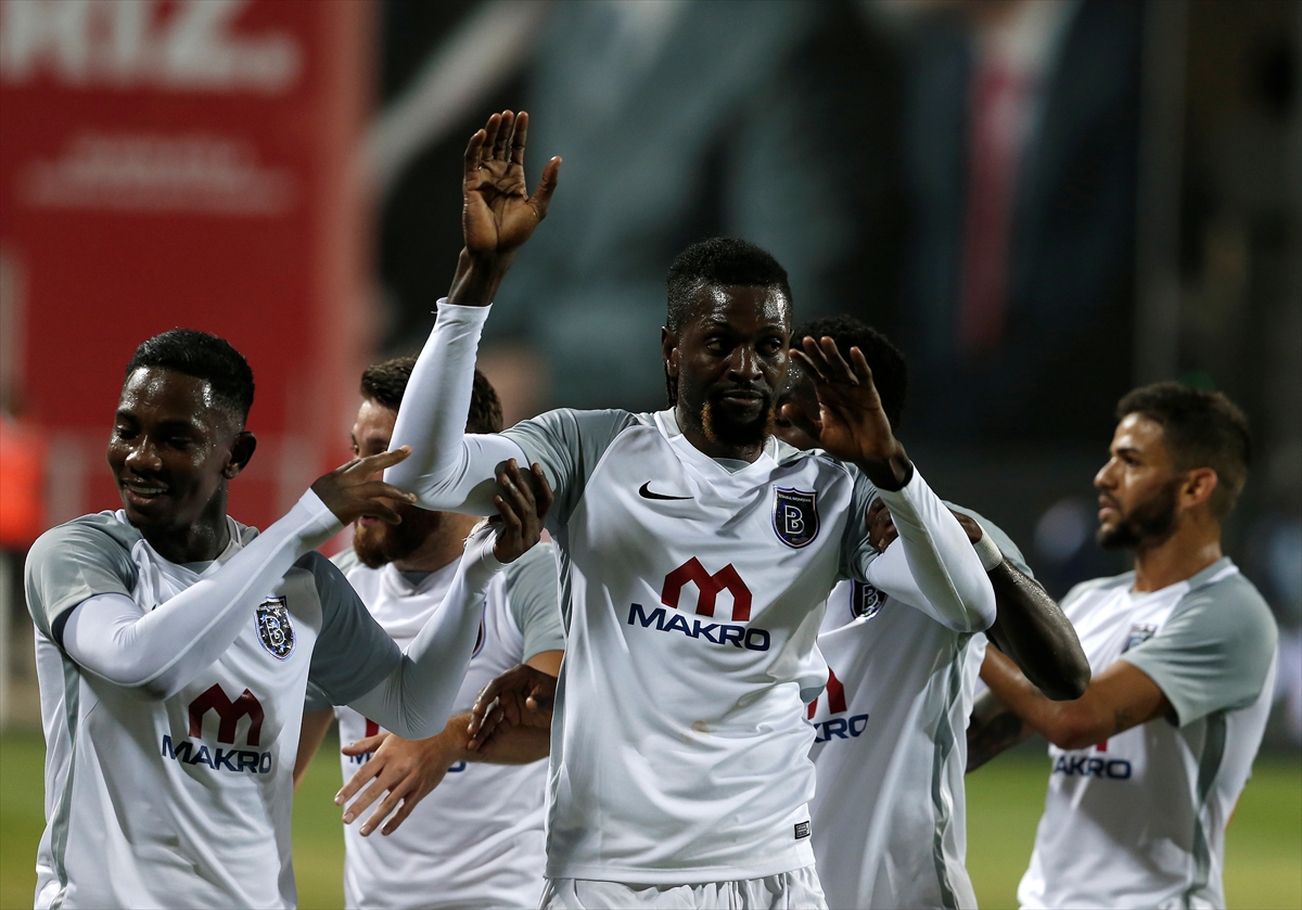 Göztepe 1-2 M. Başakşehir
