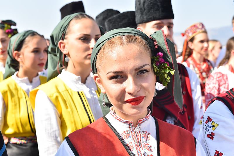 İzmir'de 'Barış ve Dostluk' Festivali başladı