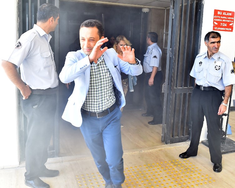 İzmir'de aksiyon filmlerini aratmayan tatbikat