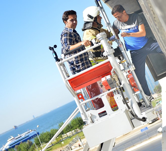 İzmir'de aksiyon filmlerini aratmayan tatbikat