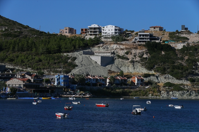İzmir'in kaderi yolla değişen ilçesi