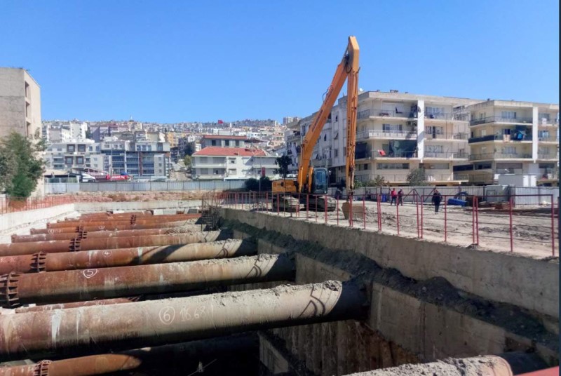 Çiğli'de korkutan göçük!