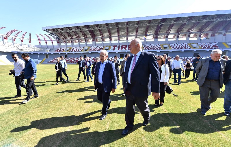 Büyükşehir'den İzmir'e ikinci stat