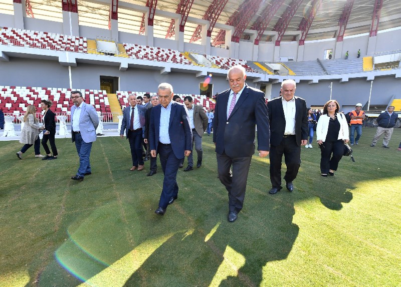 Büyükşehir'den İzmir'e ikinci stat