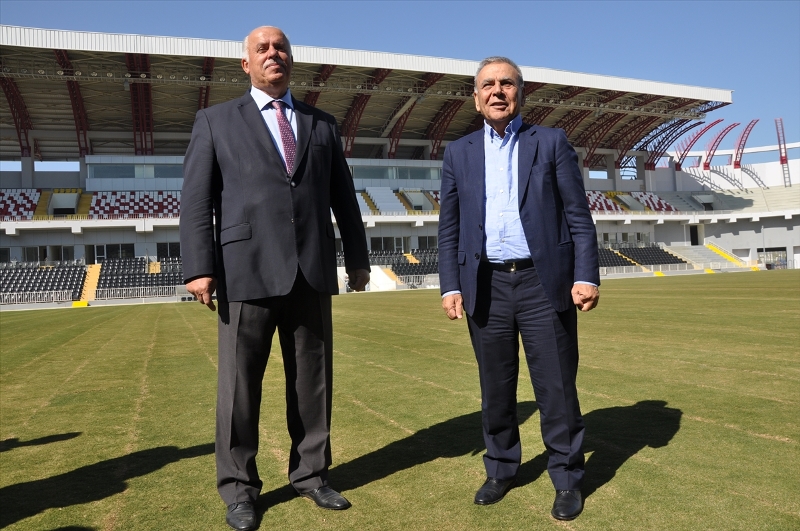 Büyükşehir'den İzmir'e ikinci stat