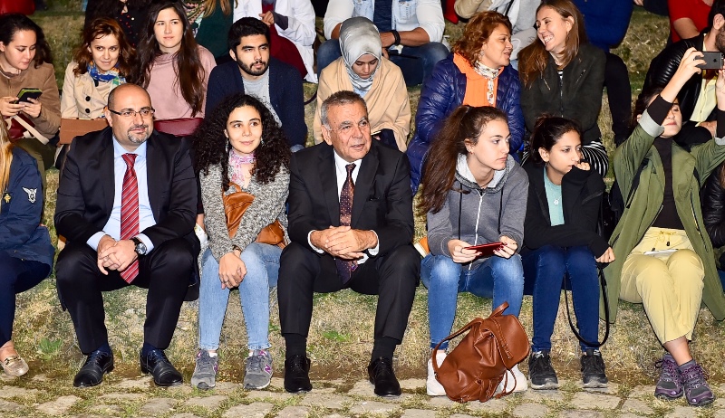 İzmirlilerin keyfi yerinde!