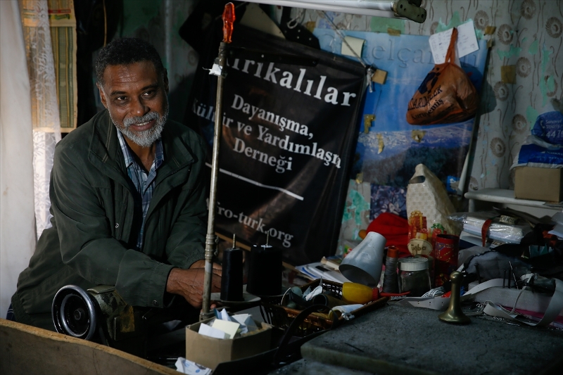 Kökenleri Afrika'dan şiveleri Ege'den