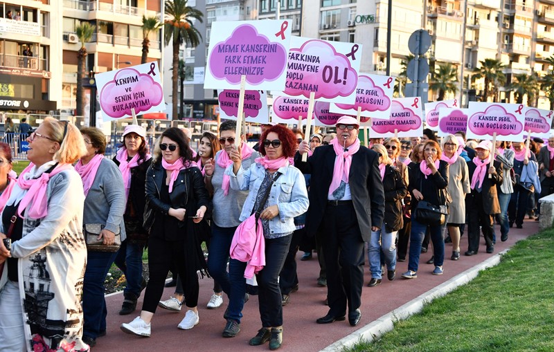 İzmir'de 'Pembe farkındalık'