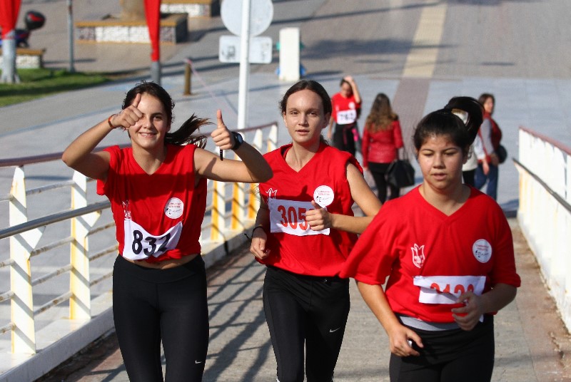 Konak'ta Cumhuriyet kutlamaları başladı
