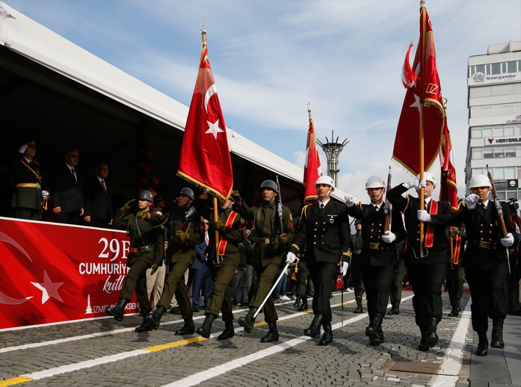 İzmir'de 29 Ekim Cumhuriyet Bayramı