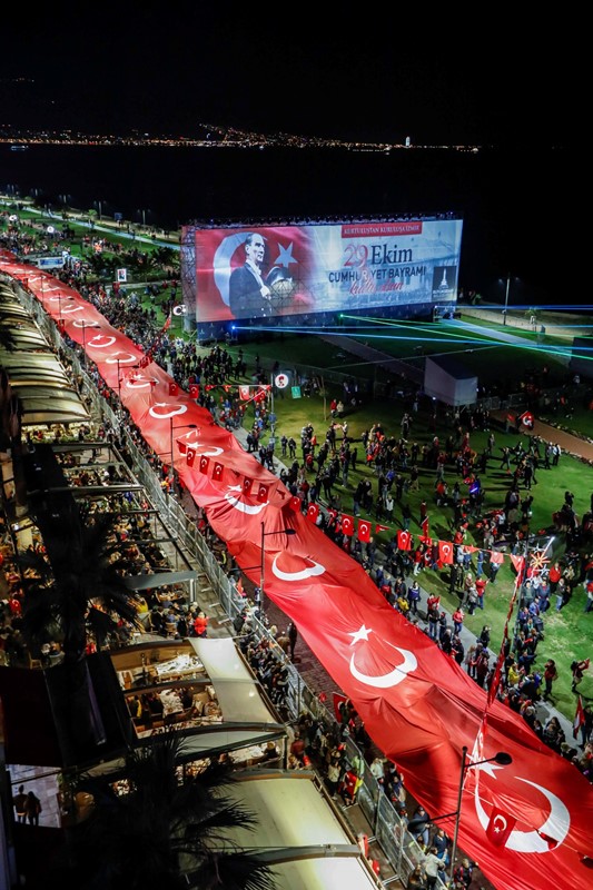 Cumhuriyet coşkusuna muhteşem final