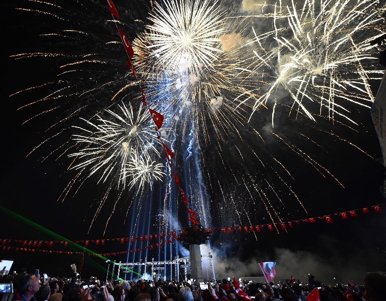 Cumhuriyet coşkusuna muhteşem final