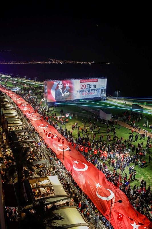 Cumhuriyet coşkusuna muhteşem final