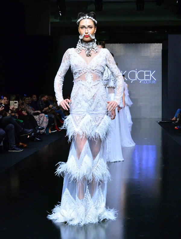 İzmir Fashion Week başladı