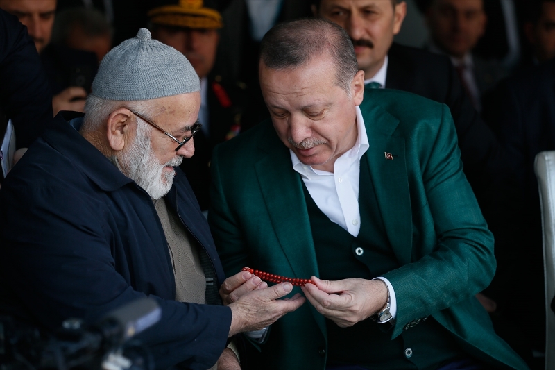 Cumhurbaşkanı Erdoğan Manisa'da