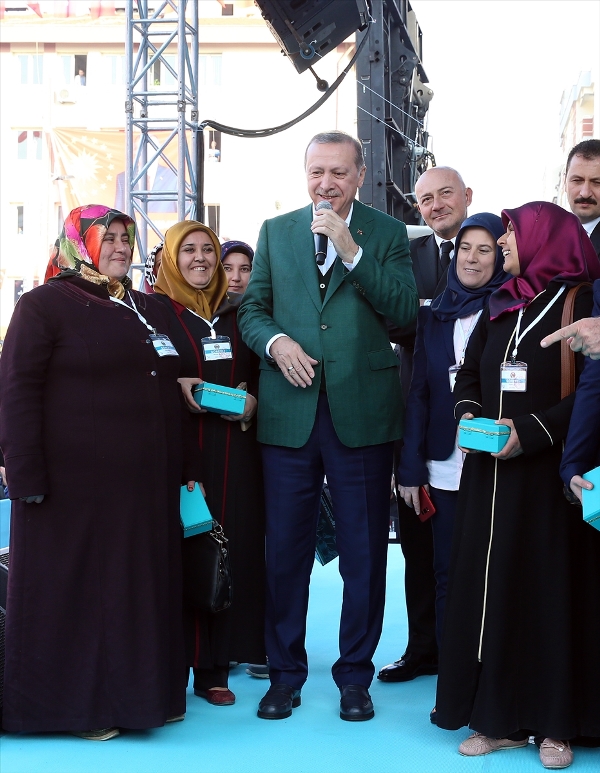 Cumhurbaşkanı Erdoğan Manisa'da