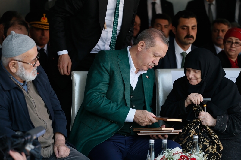 Cumhurbaşkanı Erdoğan Manisa'da