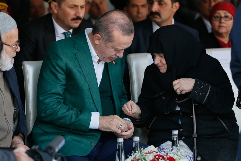 Cumhurbaşkanı Erdoğan Manisa'da