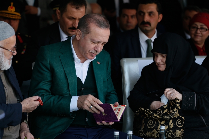 Cumhurbaşkanı Erdoğan Manisa'da