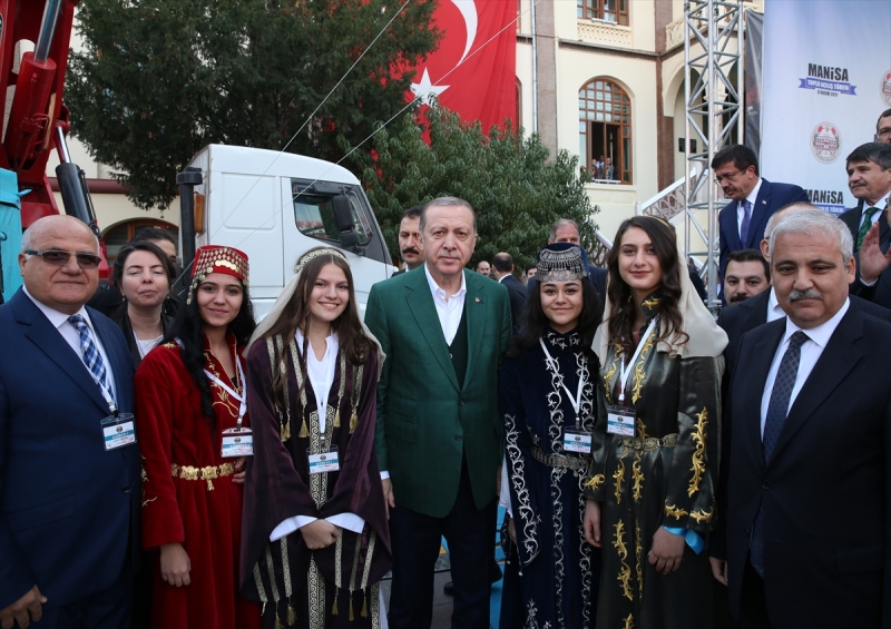 Cumhurbaşkanı Erdoğan Manisa'da