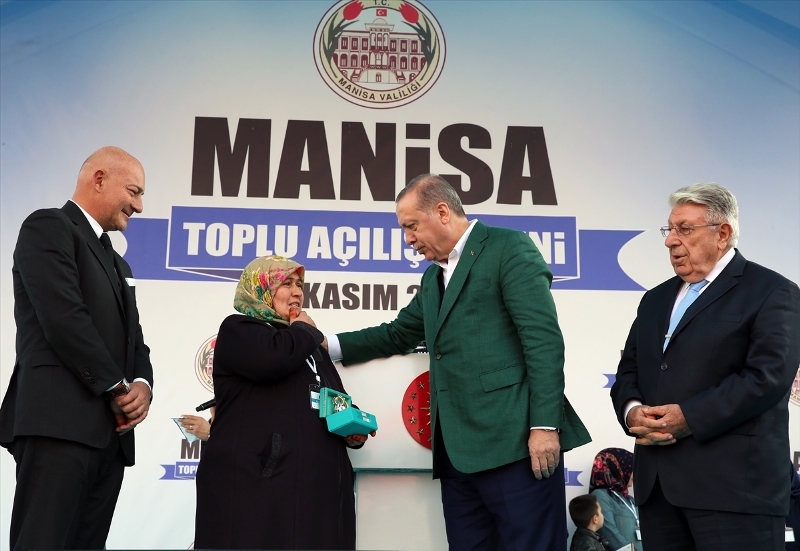 Cumhurbaşkanı Erdoğan Manisa'da