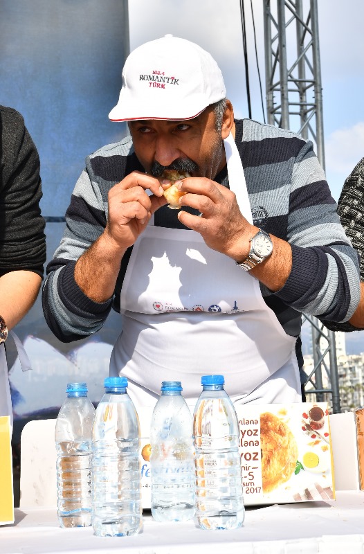 En çok boyozu yiyen kazandı