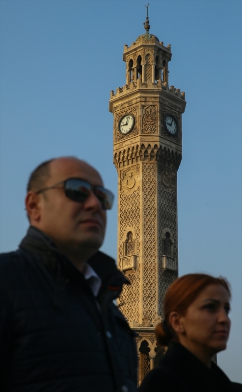 İzmir'de hayat durdu