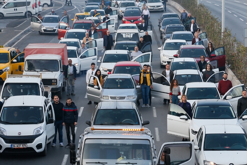 İzmir'de hayat durdu